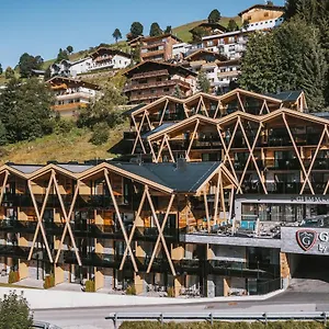 Hotel Glemm By Avenida Superior & Residences